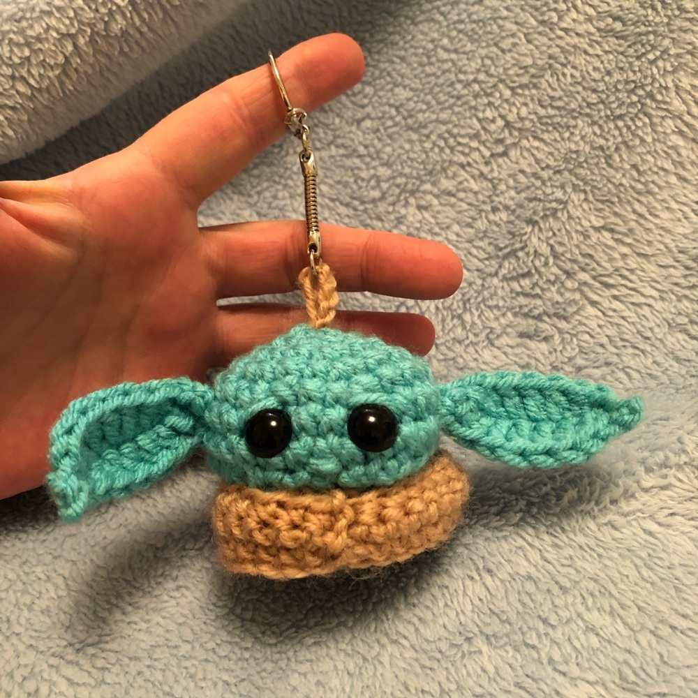 Crochet yoda keychain